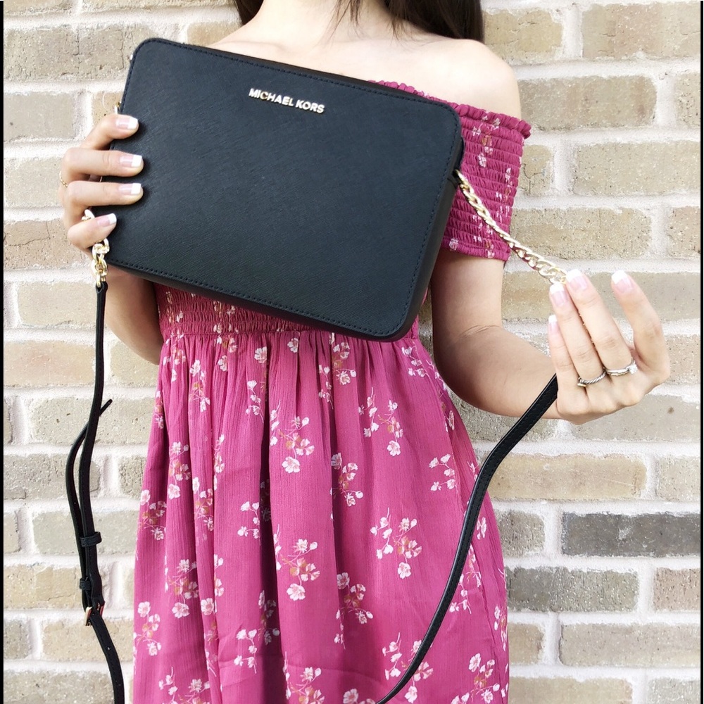 Gaby’sBags👜💕-NWT Michael Kors LG Crossbody Black - Picture 3 of 8